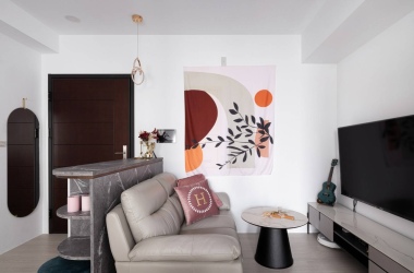 淡雅灰粉｜簡約無印小宅